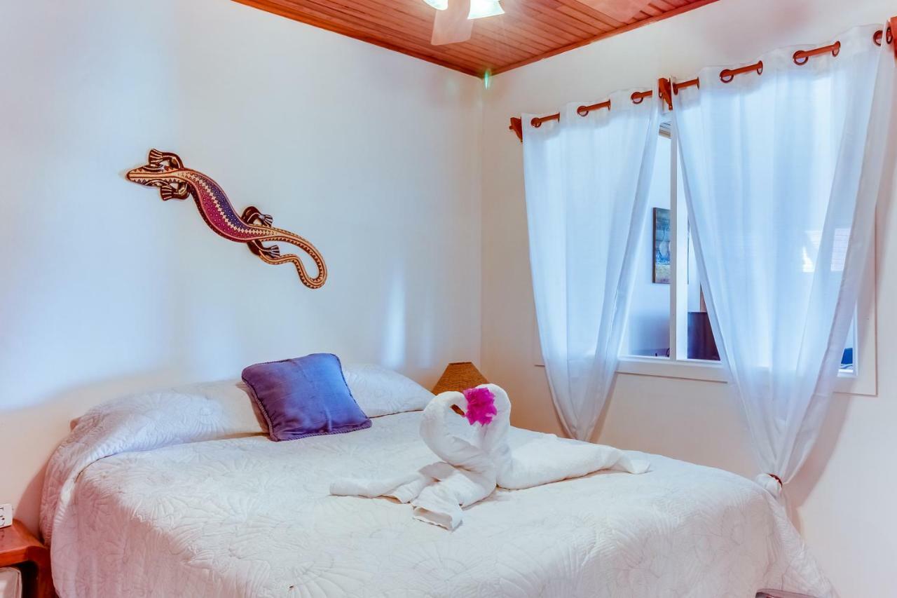 Flamingo Marina Resort Pacific North Coast ภายนอก รูปภาพ